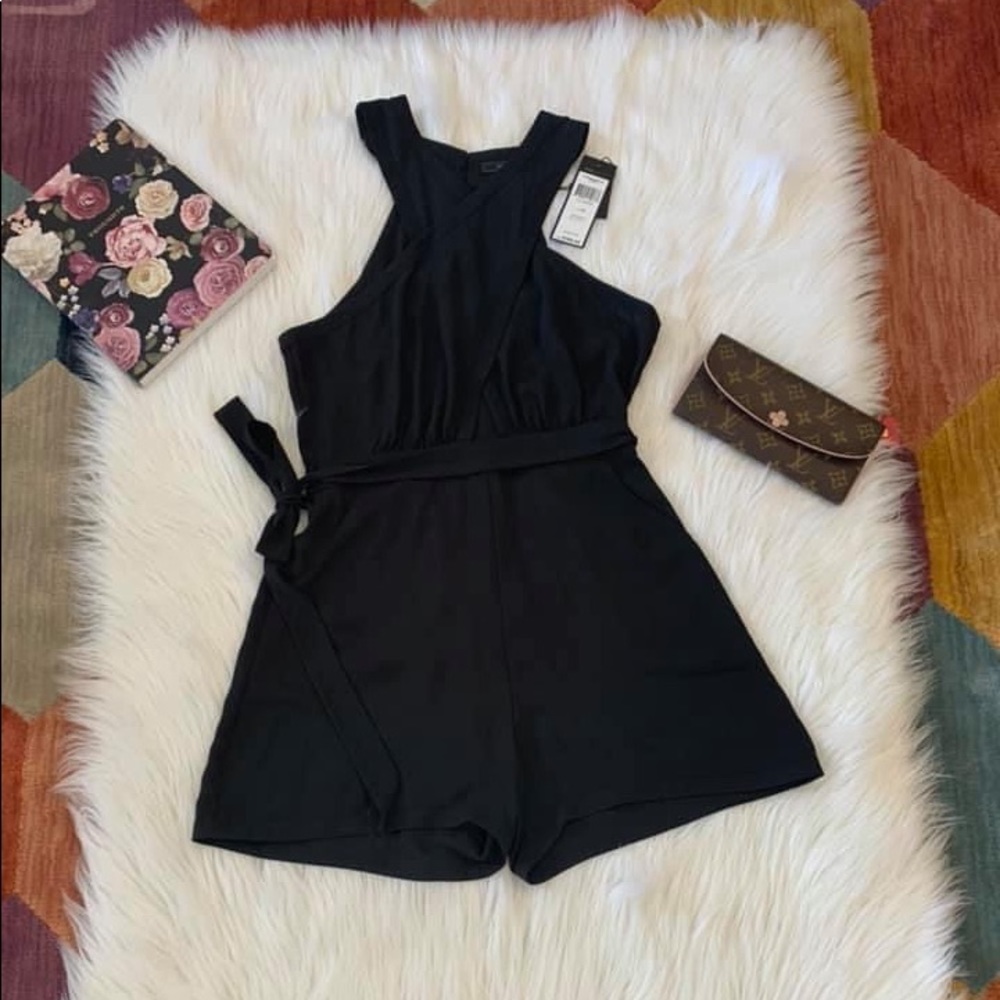 ❌SOLD❌BCBG NWT Romper Size XS .